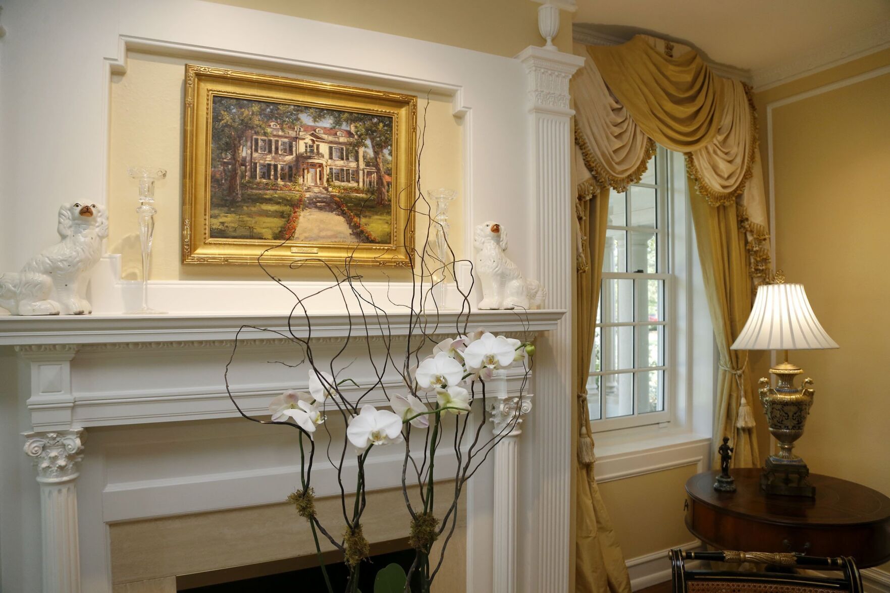 Gov Mansion
